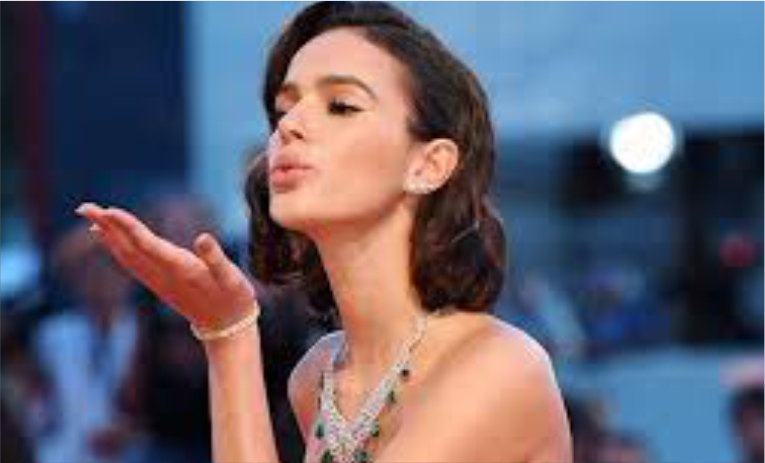 BRUNA MARQUEZINE CANCELA TODOS OS COMPROMISSOS PROFISSIONAIS APÓS POLÊMICA DE NEYMAR