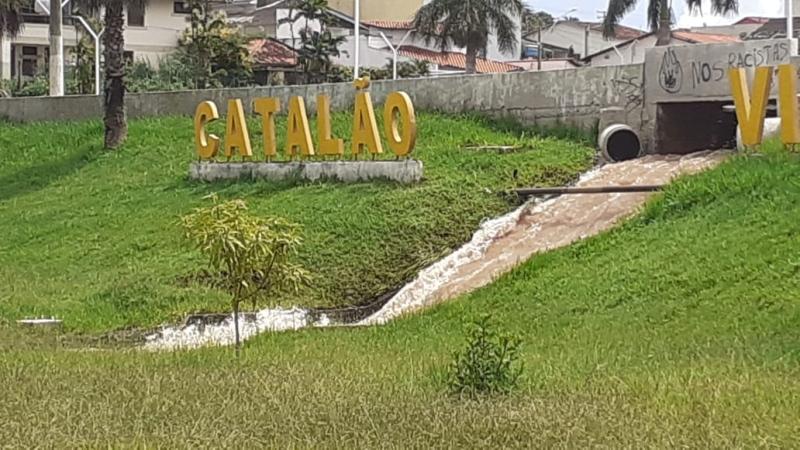Com 100% dos leitos de UTI ocupados em Catalão, município adota novas medidas restritivas na cidade