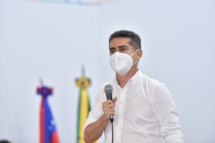 Dificuldade de acesso agrava crise sanitária em Manaus, diz prefeito