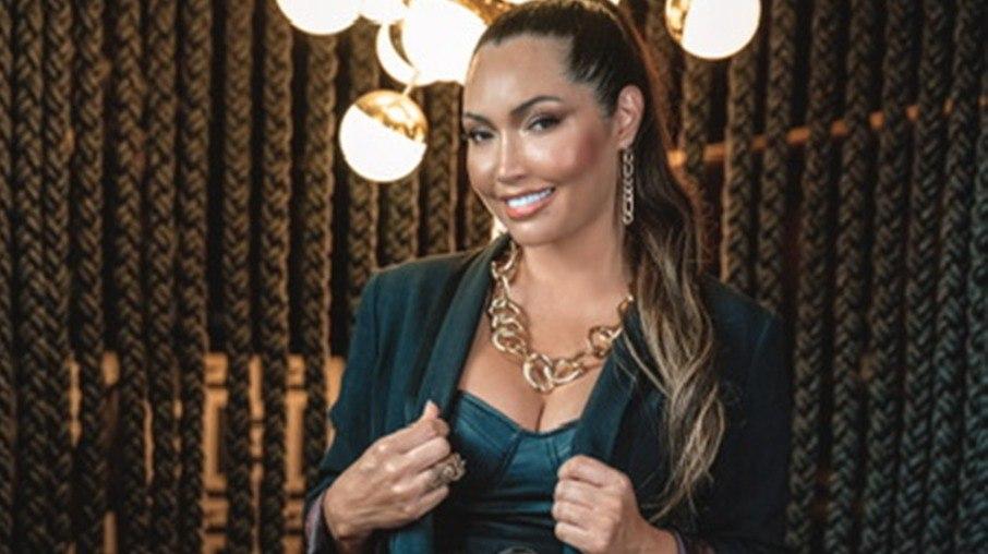 Karinah apresenta música inédita e encerra projeto de lançamentos de EP's