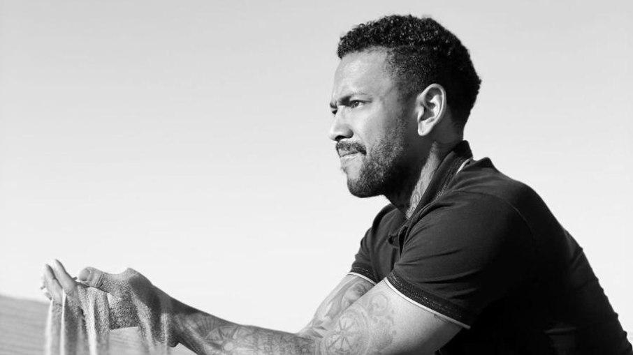 Nego do Borel adere discurso religioso após assumir traição: 