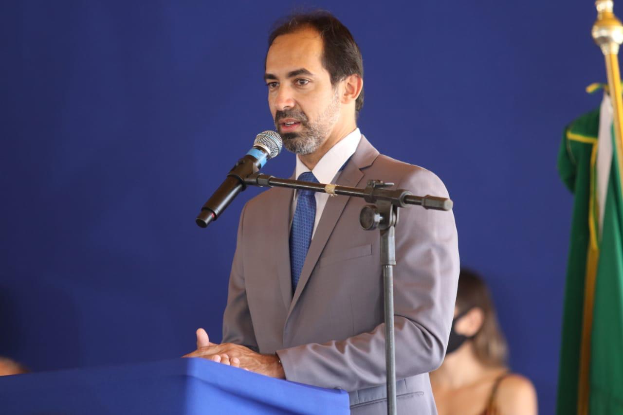 Prefeito Fernando Pellozo toma posse em Senador Canedo e apresenta secretários