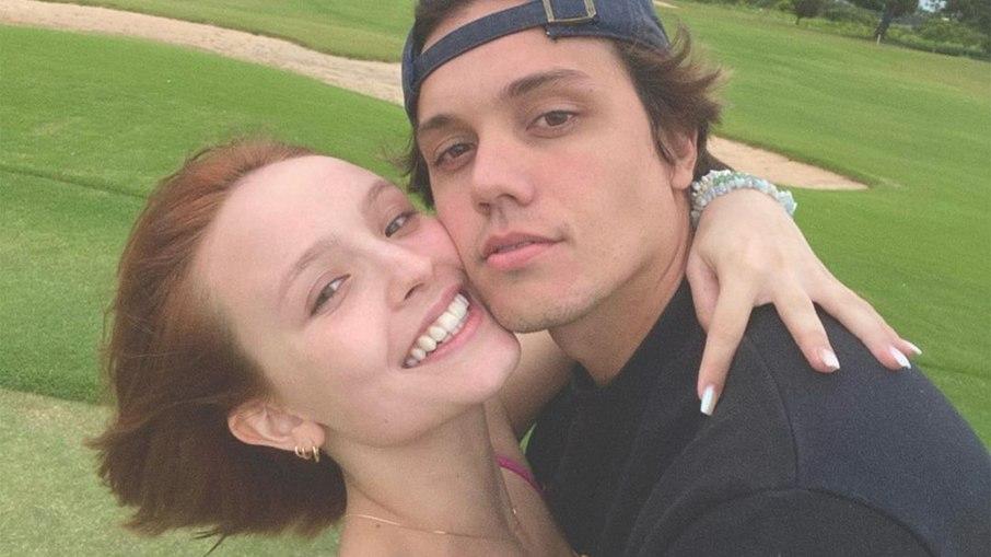 'Fomos muito felizes', diz Larissa Manoela sobre término com Leo Cidade
