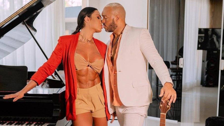 Gracyanne Barbosa questiona prisão de Belo: 