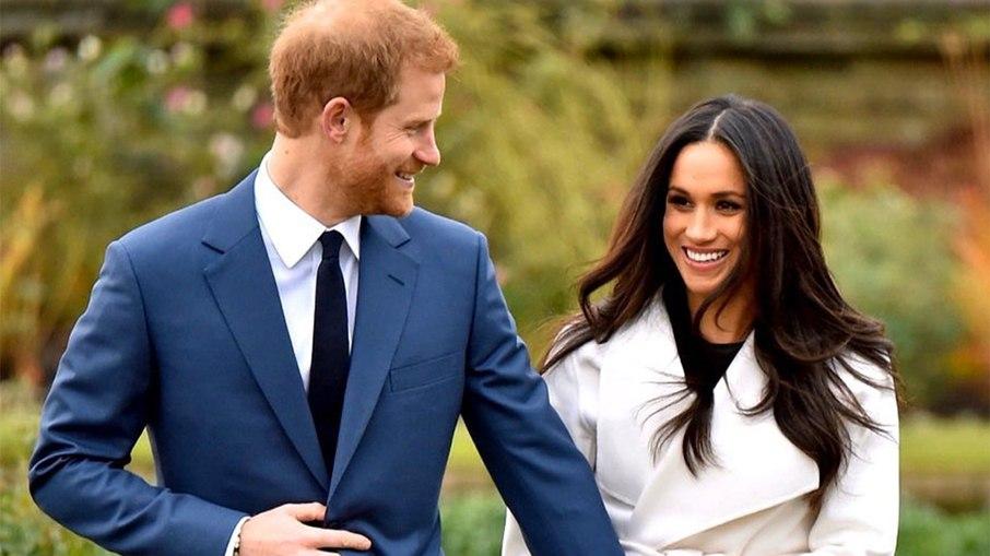 Harry e Meghan Markle renunciam os títulos da família real britânica