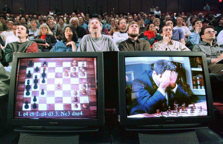 Hoje é dia: há 25 anos, computador vencia Kasparov no xadrez