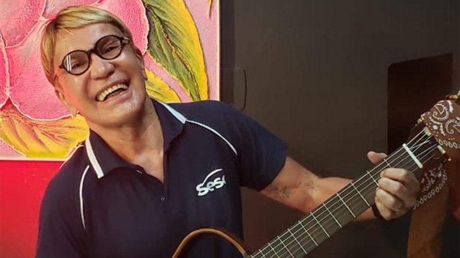 Morre Zezinho Corrêa, do grupo Carrapicho, vítima de Covid-19