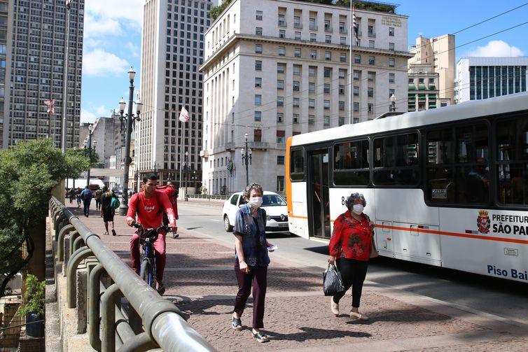 São Paulo suspende fase vermelha nos finais de semana