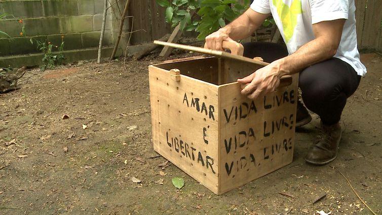 Tráfico de animais é tema do Caminhos da Reportagem