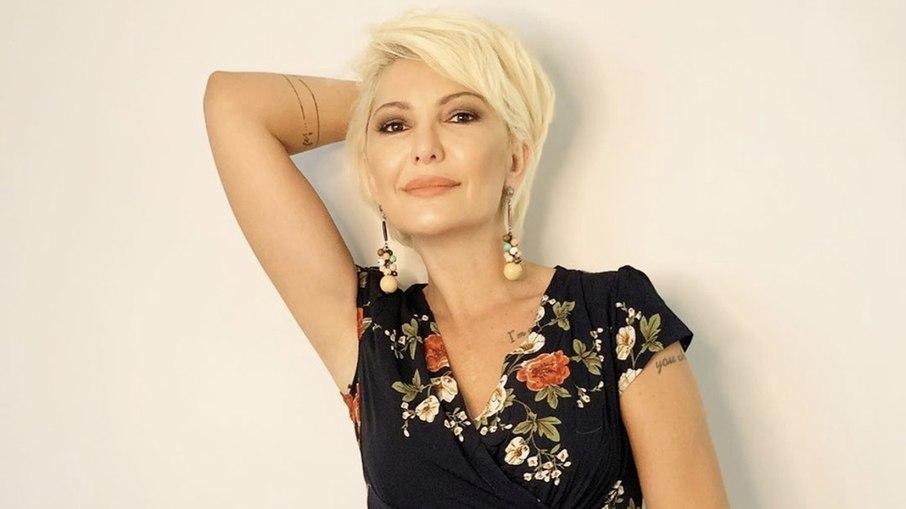 Antônia Fontenelle tenta processar revista, mas aciona pessoa errada na Justiça