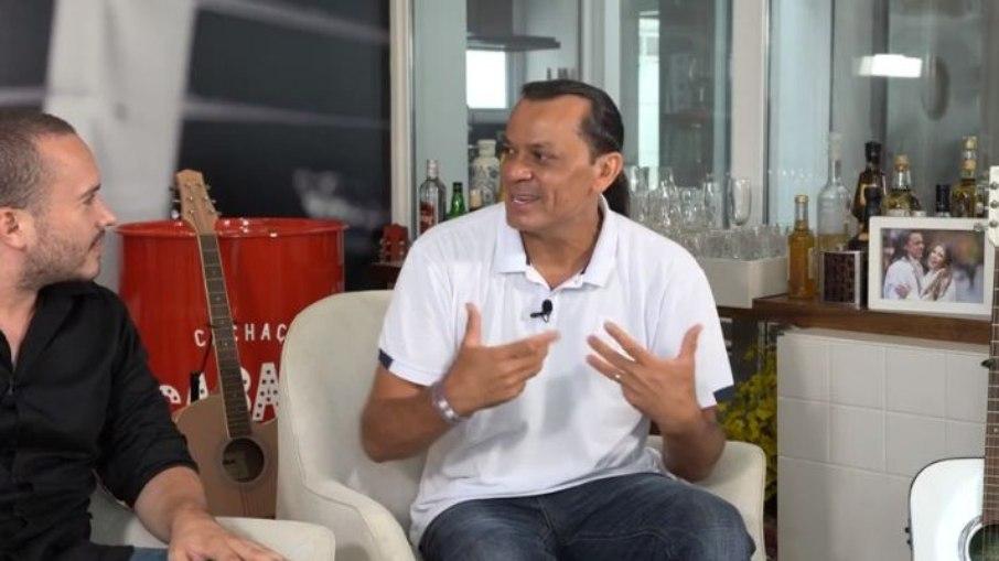 Frank Aguiar mostra mansão que custou R$ 3 milhões; veja fotos