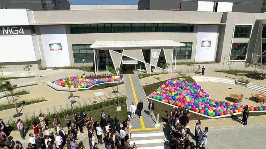 Globo diminuir o ritmo das produções por causa do aumento de casos da Covid-19