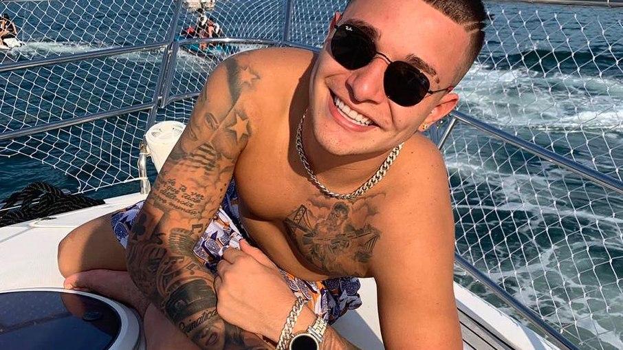 MC Gui diz que passou por depressão após polêmica na Disney: 