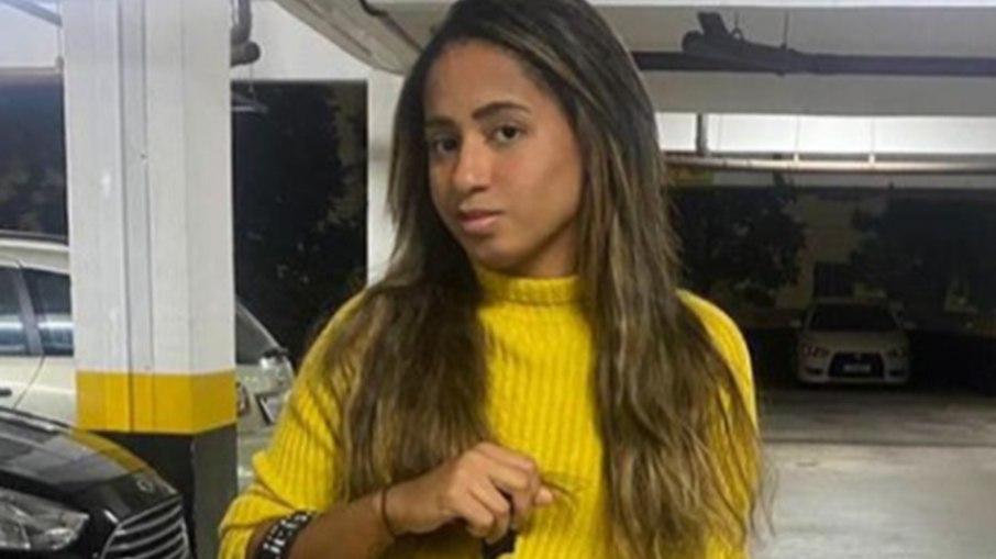 MC Loma conta que quebrou o braço na hora H: 