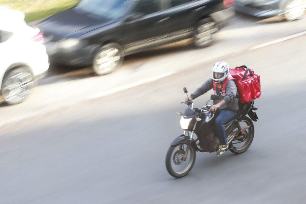 Mortes de motociclistas no trânsito de SP têm alta de 18% em fevereiro