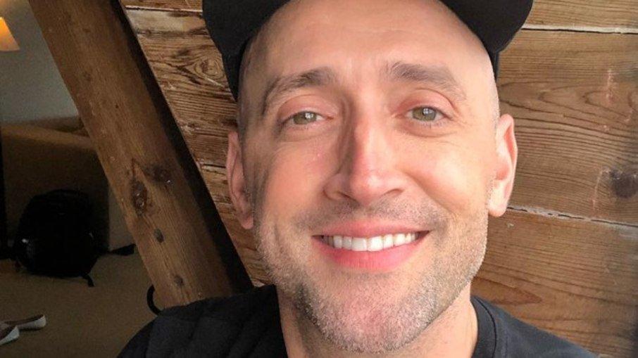 Paulo Gustavo apresenta melhora no estado de saúde mas segue intubado