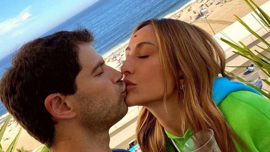 Sabrina Sato diz que Covid-19 atrapalhou planos de casamento com Duda Nagle