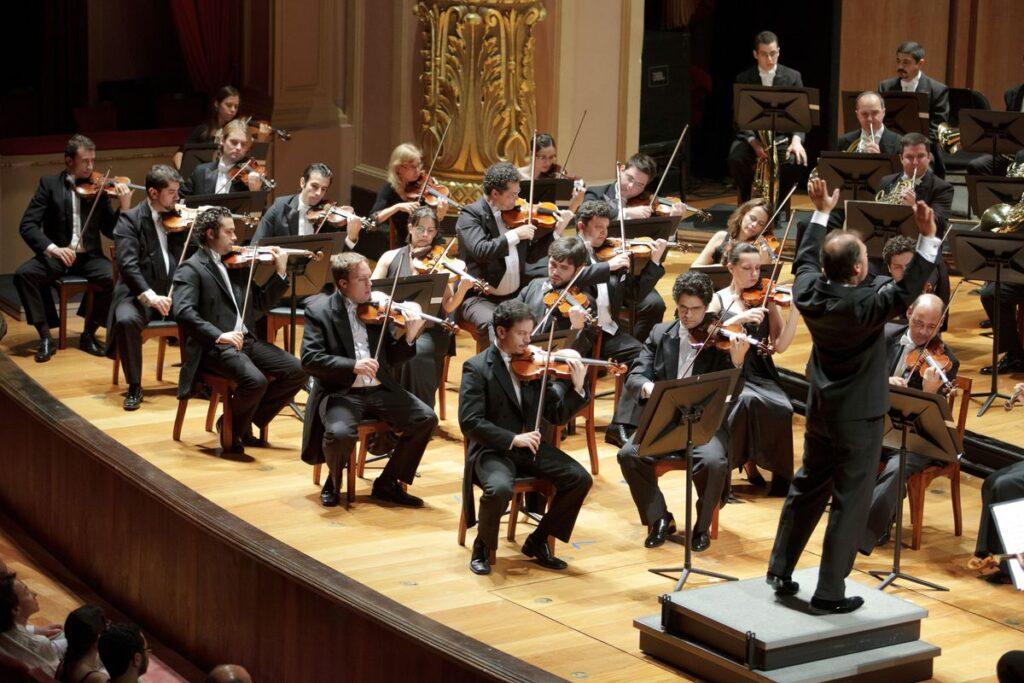Theatro Municipal de SP oferece programação online