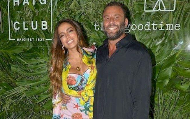 Anitta participa da inauguração do hotel de Pharrell Williams