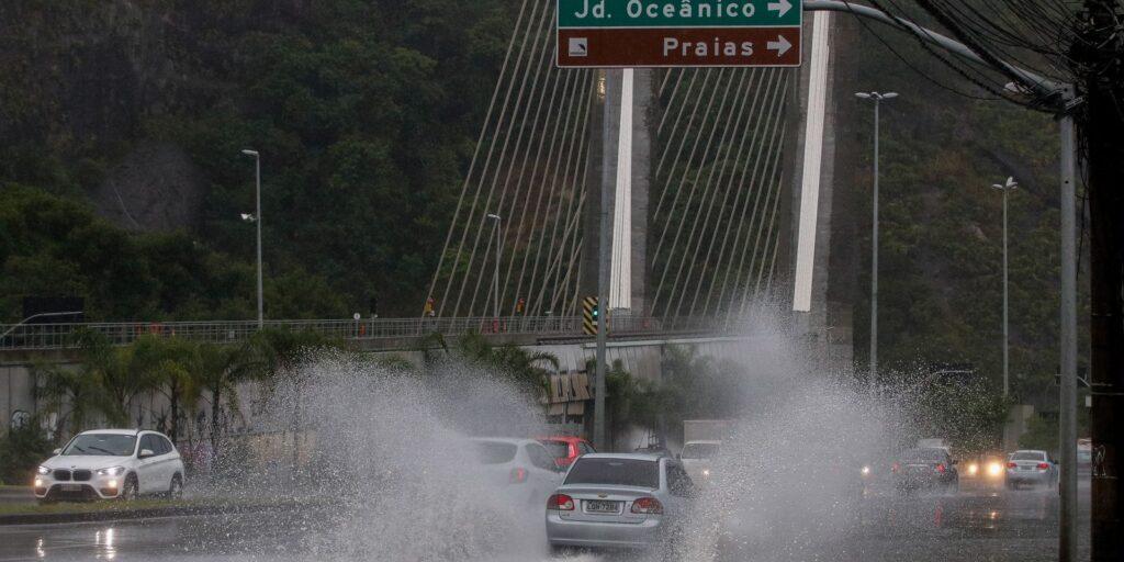 Chuva forte interdita casas na zona sul do Rio de Janeiro