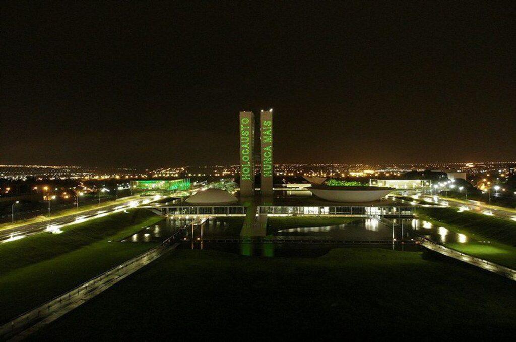 Congresso será iluminado para lembrar vítimas do Holocausto