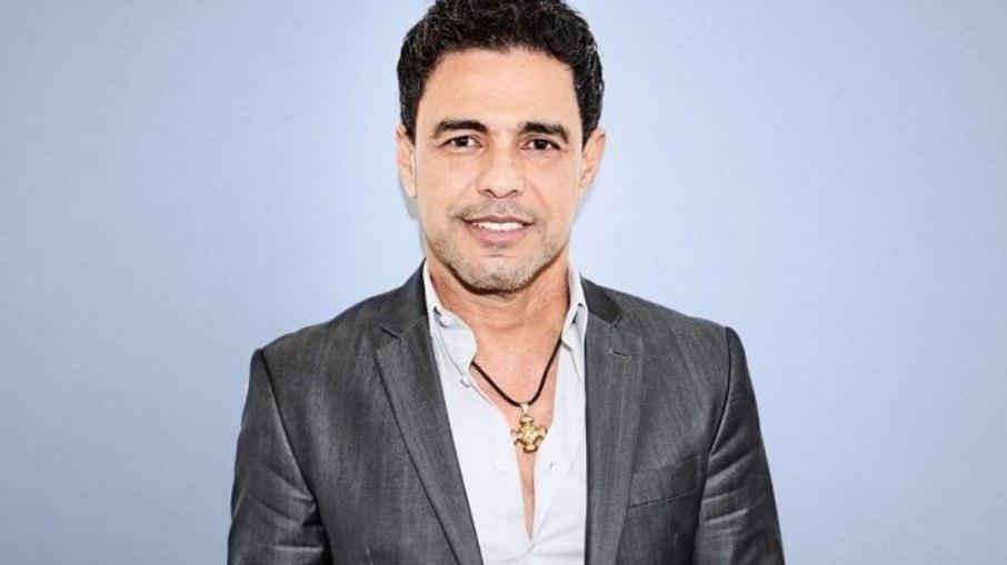 Zezé Di Camargo sente falta do pai: 