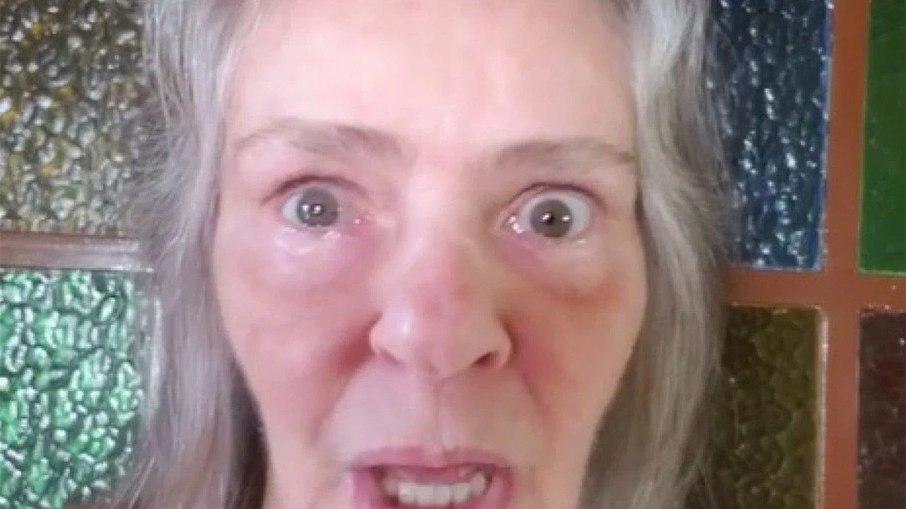 Ângela Ro Ro sofre acidente enquanto fazia exercícios e leva pontos na cabeça