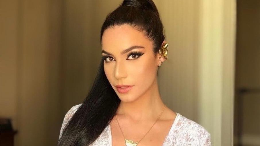 Brasileiros lamentam derrota de Julia Gama para mexicana no Miss Universo