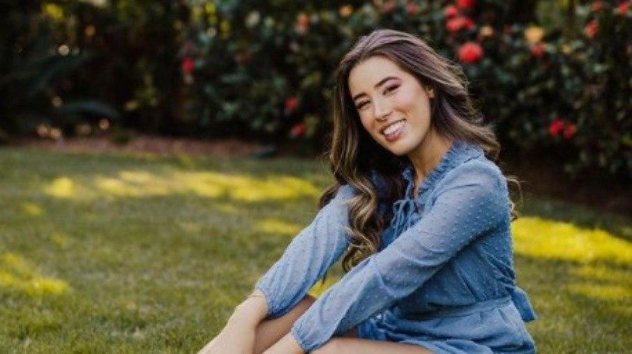 Com passagem por novelas da Globo, Luiza Felício é promessa da música brasileira