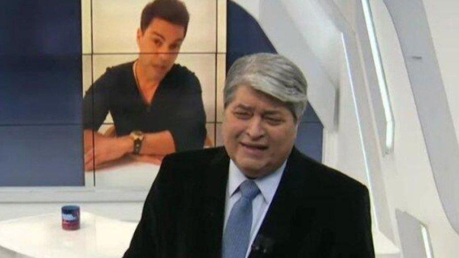 Datena revela valor de sua aposentadoria ao vivo: 