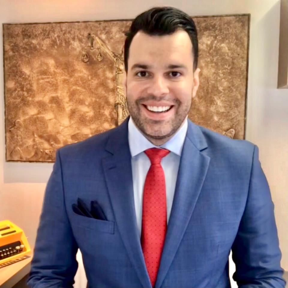 Dr. Fabier Rezio é referência em Direito Previdenciário