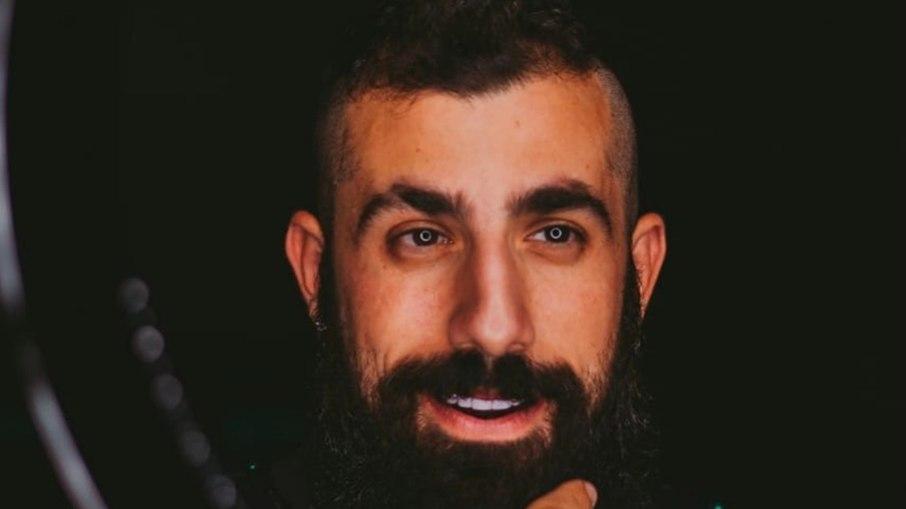 Kaysar Dadour planeja lançamento de single perto da estreia de 