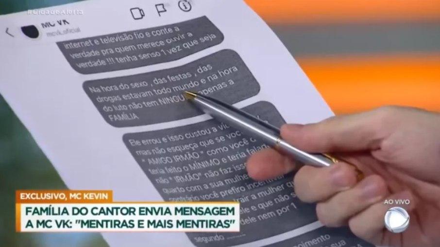 Luiz Bacci mostra invertida de irmã de MC Kevin em MC VK