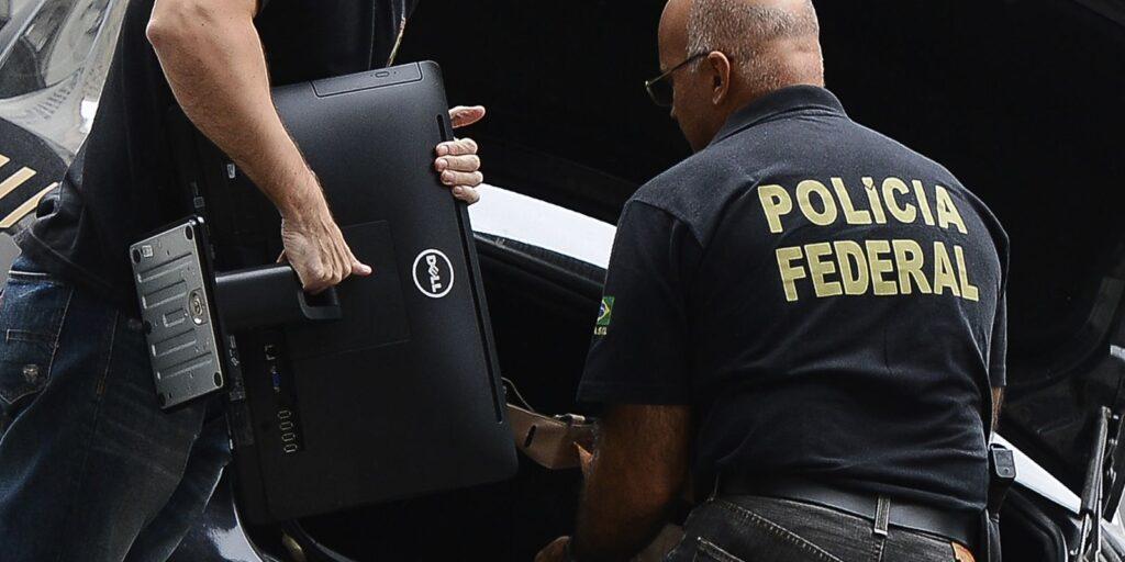 Ministro do Meio Ambiente e mais 17 são investigados em operação da PF