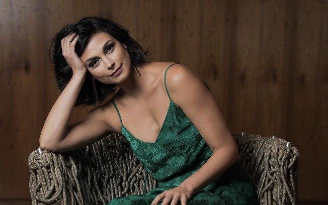 Morena Baccarin é criticada após afirmar que a pandemia acabou