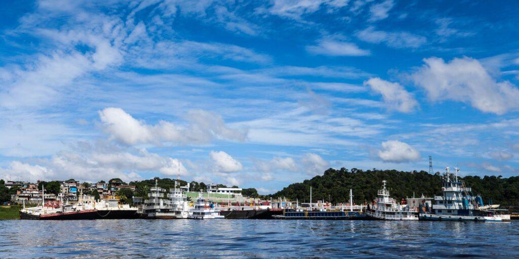 Nível dos rios continua subindo no Amazonas e já afeta a população