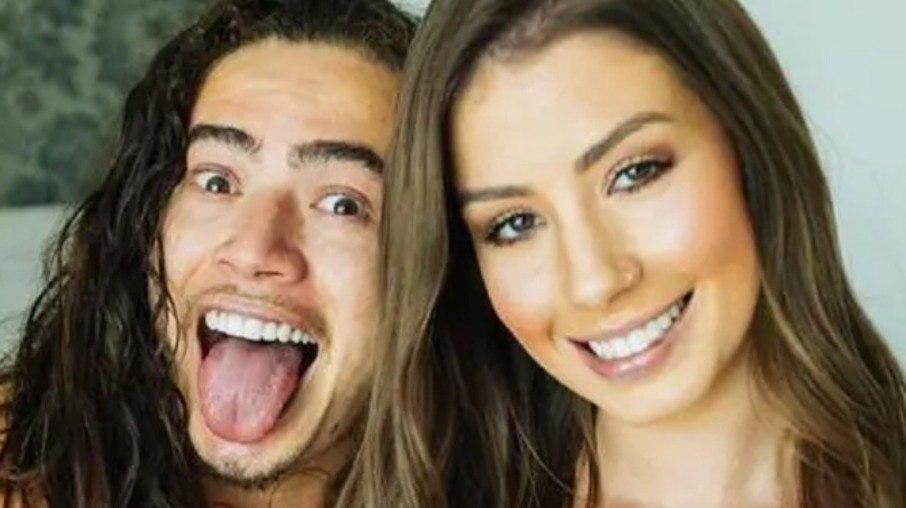 Pai de Whindersson Nunes pede orações pelo neto: 