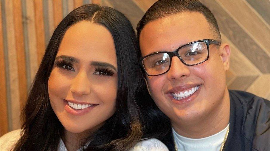 Perlla assume namoro com empresário milionário