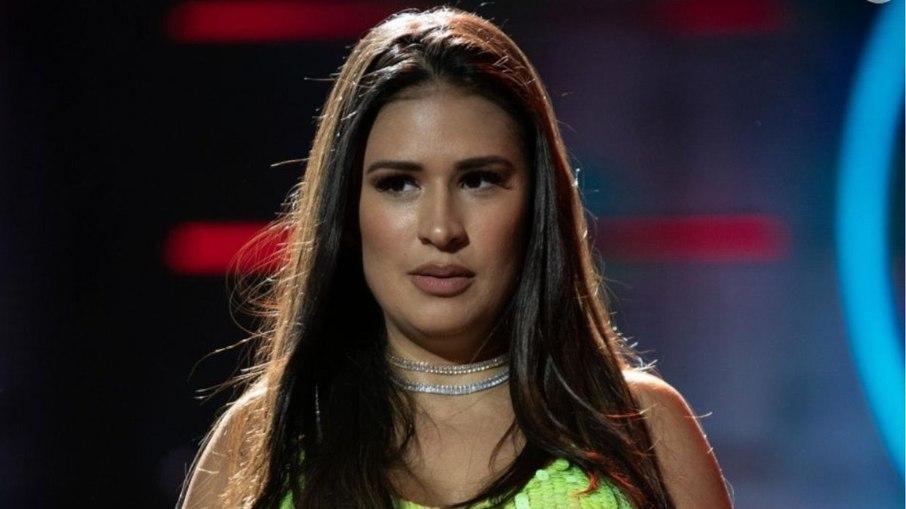 Simone, cantora sertaneja é internada para tratar doença no útero