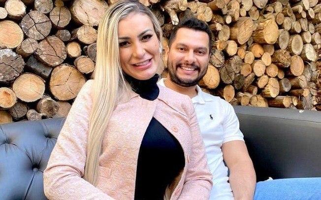 Andressa Urach afirma que não é feminista e exalta submissão ao marido