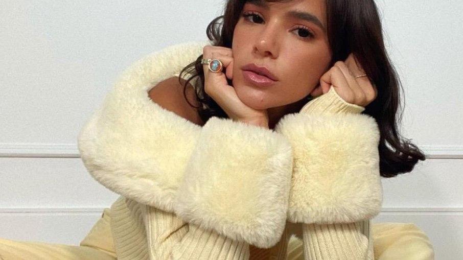 Bruna Marquezine posta foto enigmática e intriga internautas: 