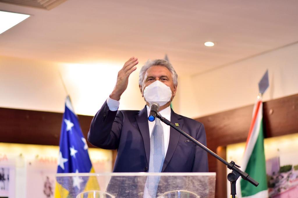 Caiado lança nova etapa da Nota Fiscal Goiana e faz primeiro sorteio do ano