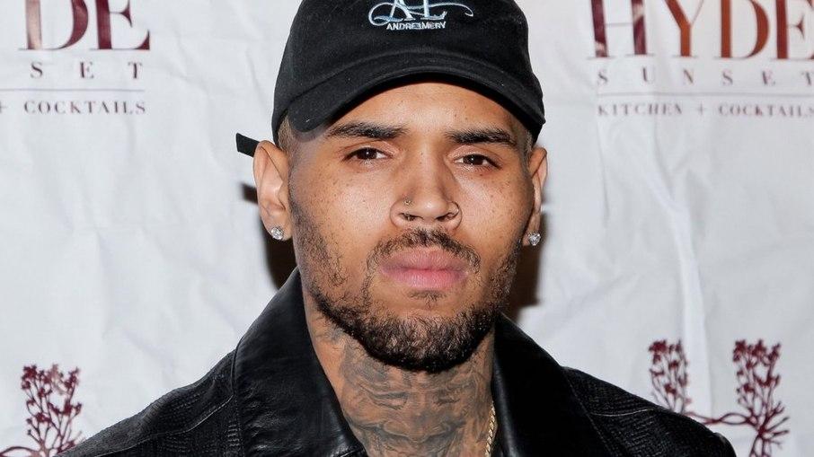 Chris Brown está sendo investigado por agressão novamente, segundo site