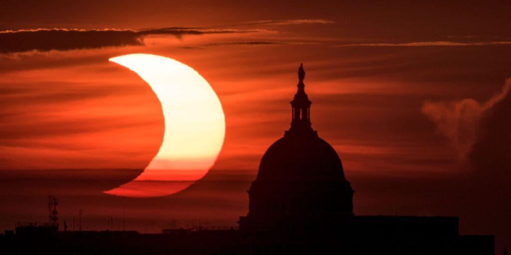 Confira transmissão de eclipse raro pelo Observatório Nacional