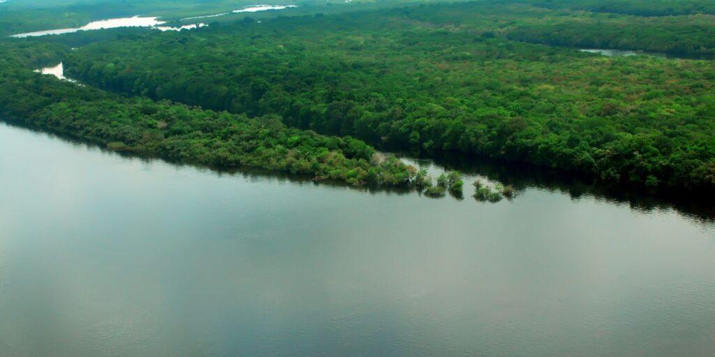 Decreto renova atuação das Forças Armadas na Amazônia 