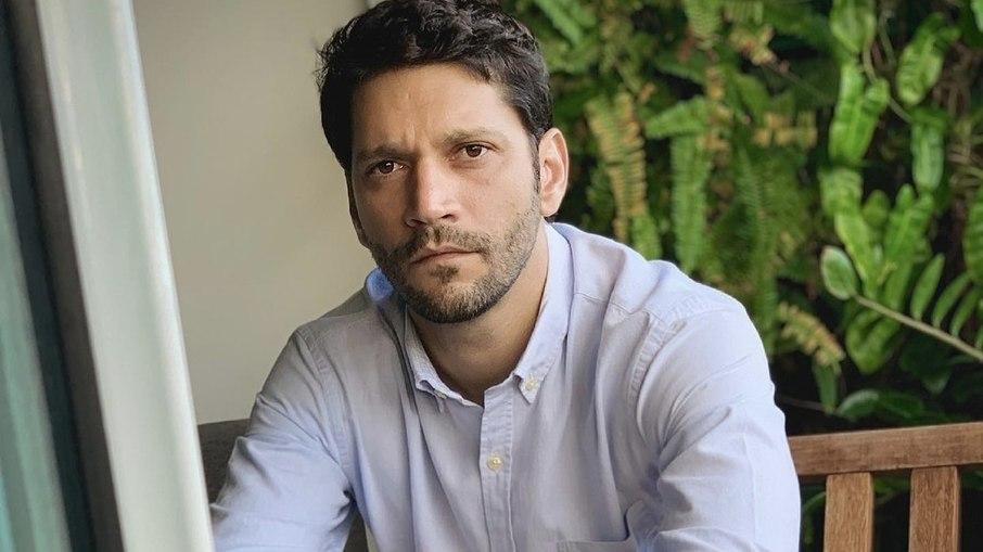 Diferentemente de Juliana Paes, Armando Babaioff detona Nise Yamaguchi na CPI