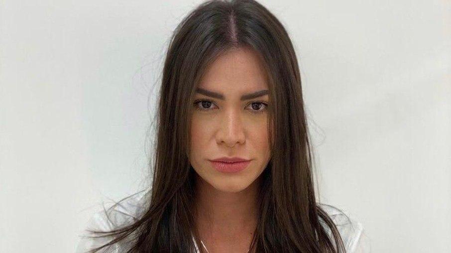 Ex-BBB Adriana Sant'Anna responde críticas: 'Não pedi uma escrava'