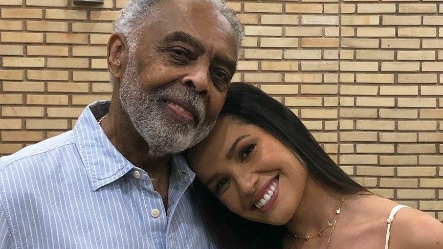 Gilberto Gil e Juliette gravam live para dia dos namorados