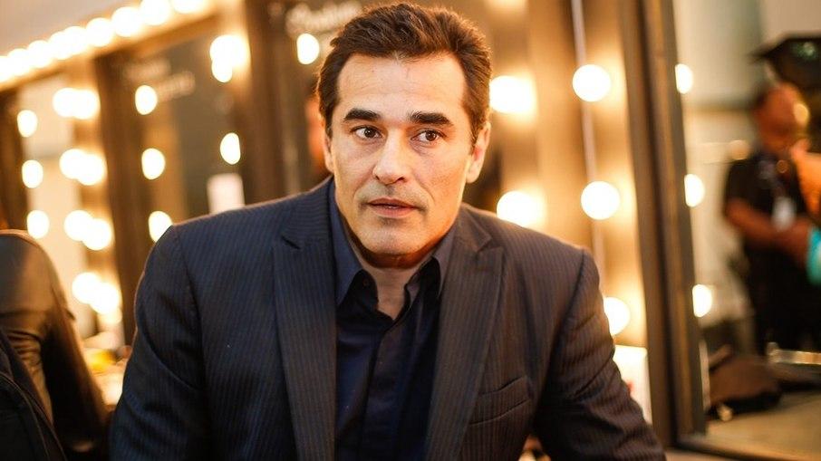 Luciano Szafir é internado com Covid no Rio