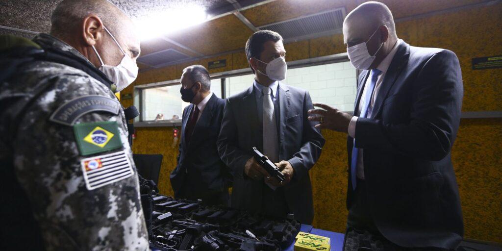 Ministério doa equipamentos de segurança para 23 estados e o DF